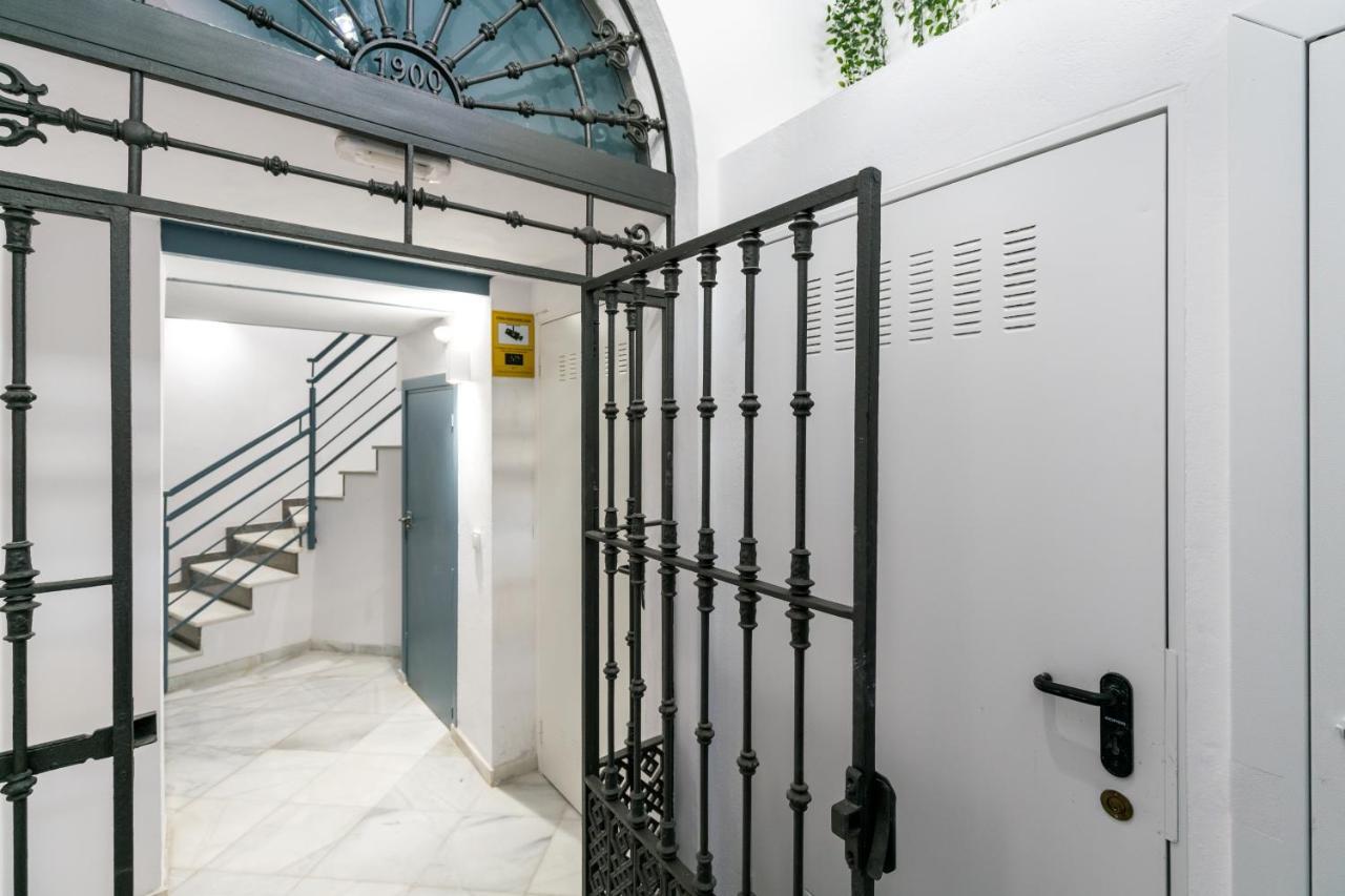 Apartamentos Leoncillos Sevilha Exterior foto