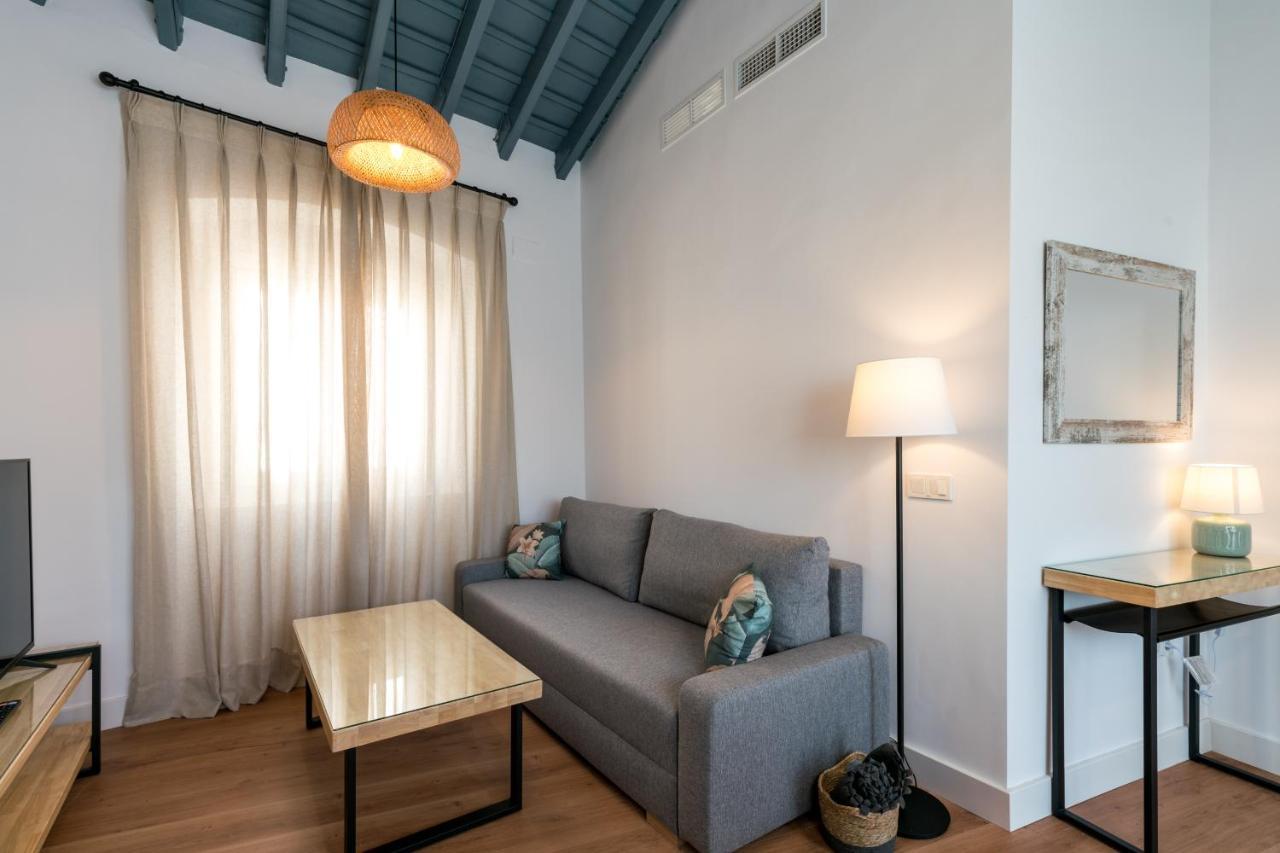 Apartamentos Leoncillos Sevilha Exterior foto